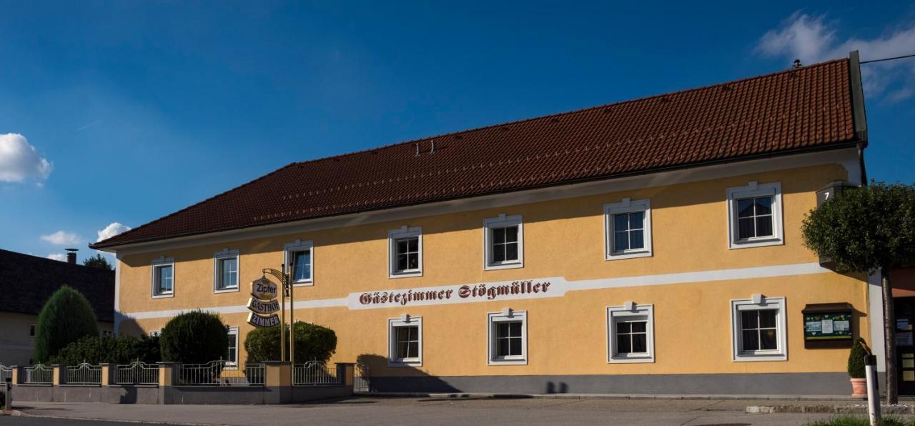 Gaestehaus Stoegmueller Asten Экстерьер фото